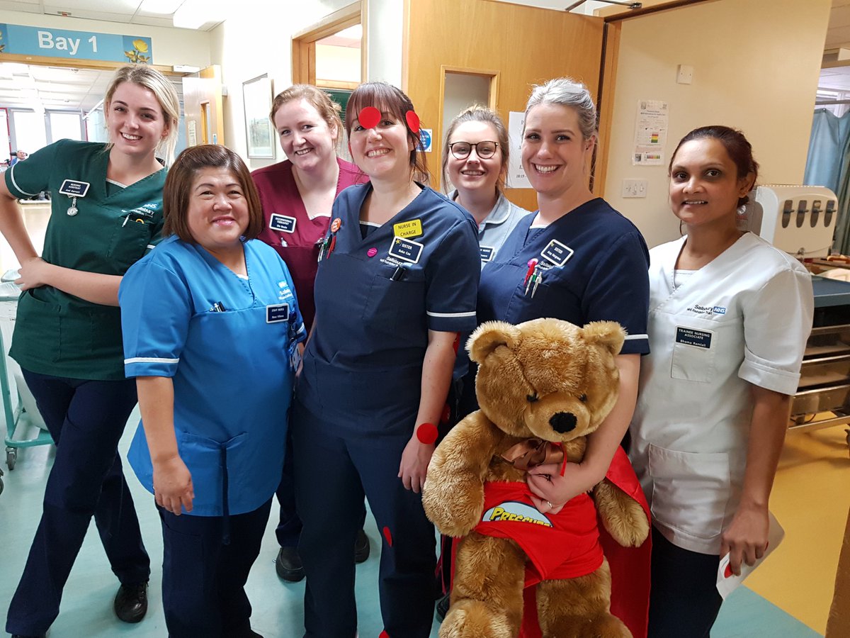 Brilliant Stop the Pressure Day at Salisbury NHS Trust. <a href="/DeniseMajor4/">Denise Major</a> <a href="/SalisburyNHS/">Salisbury Hospital</a> @lornawilko  #stopthepressure #StopThePressureDay