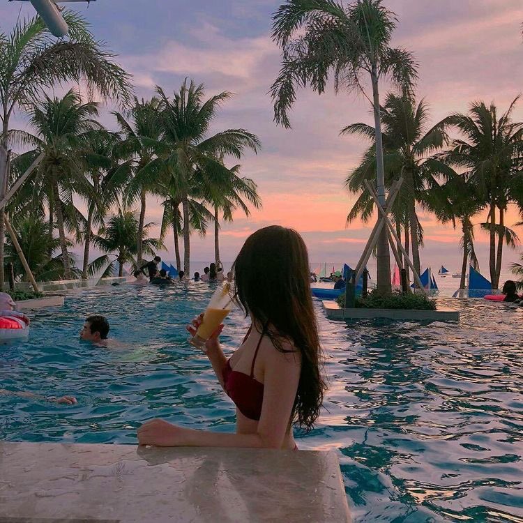 lifesuchas1's tweet photo. 女生啊 當不了別人的寶貝 
就當自己的女王👑 https://t.co/dpPlCjCqLh