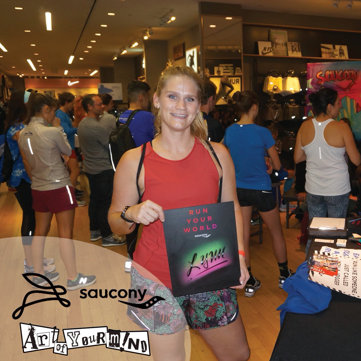 ArtOfUrMind's tweet photo. Race Day Ready @ @nyrunningco #saucony #jackrabbit #sauconyevent #jackrabbitevent #newyorkrunning #nyrunning #nyrunningco #customartwork #nycmarathon #newyorkmarathon #raceday #customtees #airbrushedtees #airbrushonsite #experientialevent #eventmarketing #specialpromotion https://t.co/fURTp5wDUn