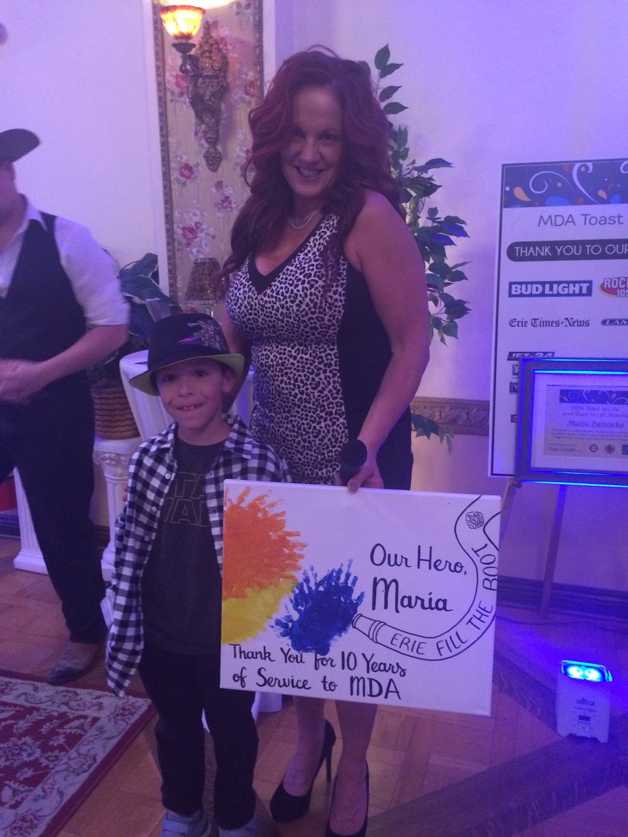 MDAPittsburgh's tweet photo. Last week we had our annual Toast to Life gala in Erie and it was a beautiful evening! We can't thank the Erie community enough for all of their love and support! It was a wonderful evening of hope and raising funds to help us provide services for our families! #ThrowbackThursday https://t.co/Tt7oqB8r36