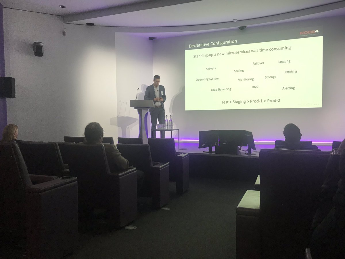 julianrboneham's tweet image. Fascinating insight into the use of #kubernetes from Skybet at the @Node4Ltd #transformit event