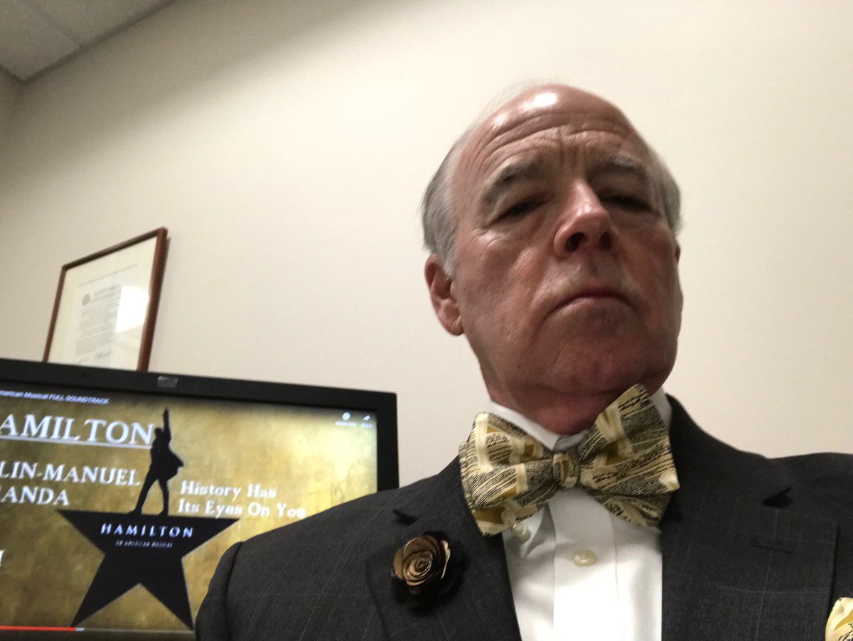 StephenMulloney's tweet photo. Tie's up! @Lin_Manuel @HamiltonMusical I'm wearing Preambler
bow to honor A dot Ham’s client while exercising my 1st amend right to shout
"boom" in crowded theater, plus Ham gold/black boutonniere, both by @BeauTiesGuy. Psyched to see #HAMILTONBoston, the big story of TONIGHT! https://t.co/HhRoDJXWzM