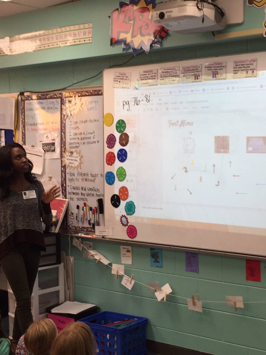 MontevalloTES's tweet photo. Enjoyed seeing @Montevallo interns model map technology and lead ecosystem investigations @HooverSchools! #bestpractices #UMinternsFall2018 https://t.co/E5Oh7t2Gc5