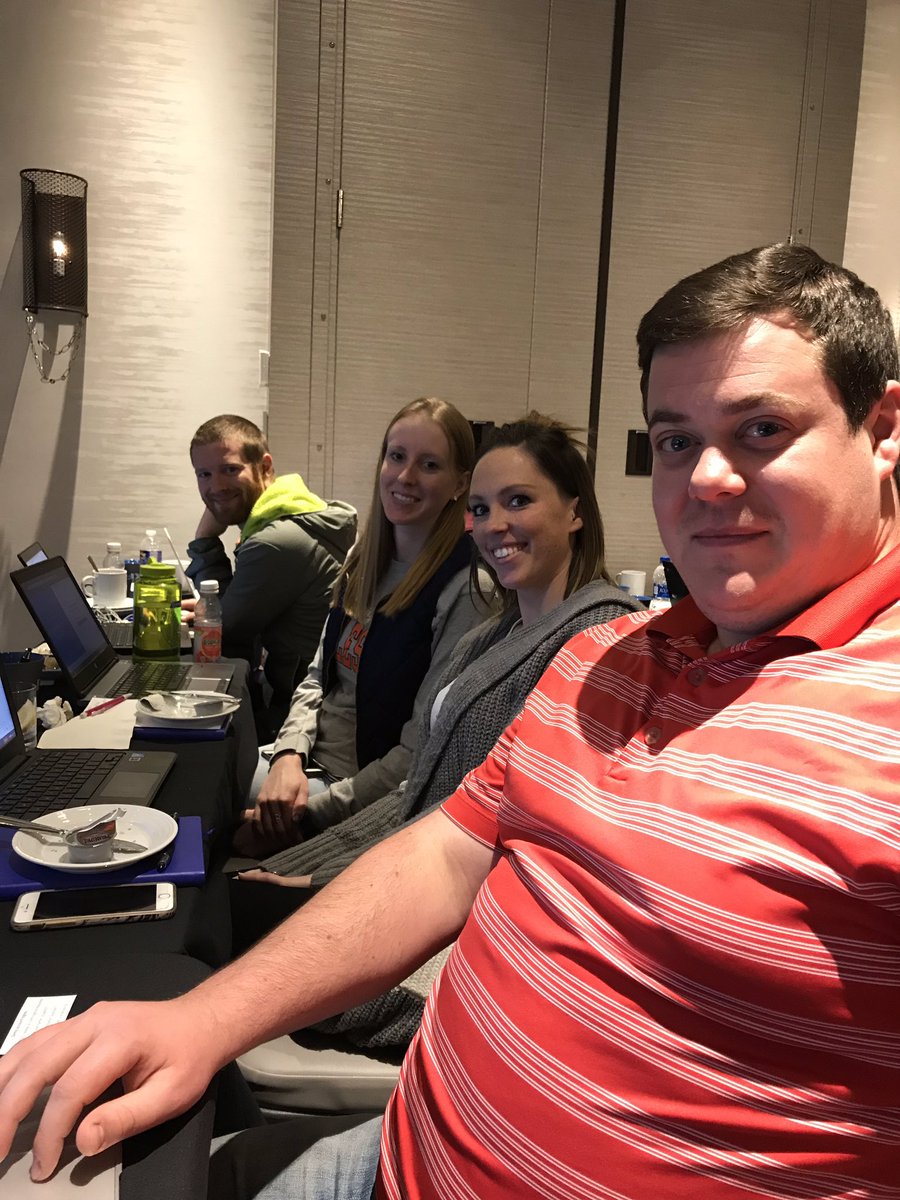 Jake Roe tweet media