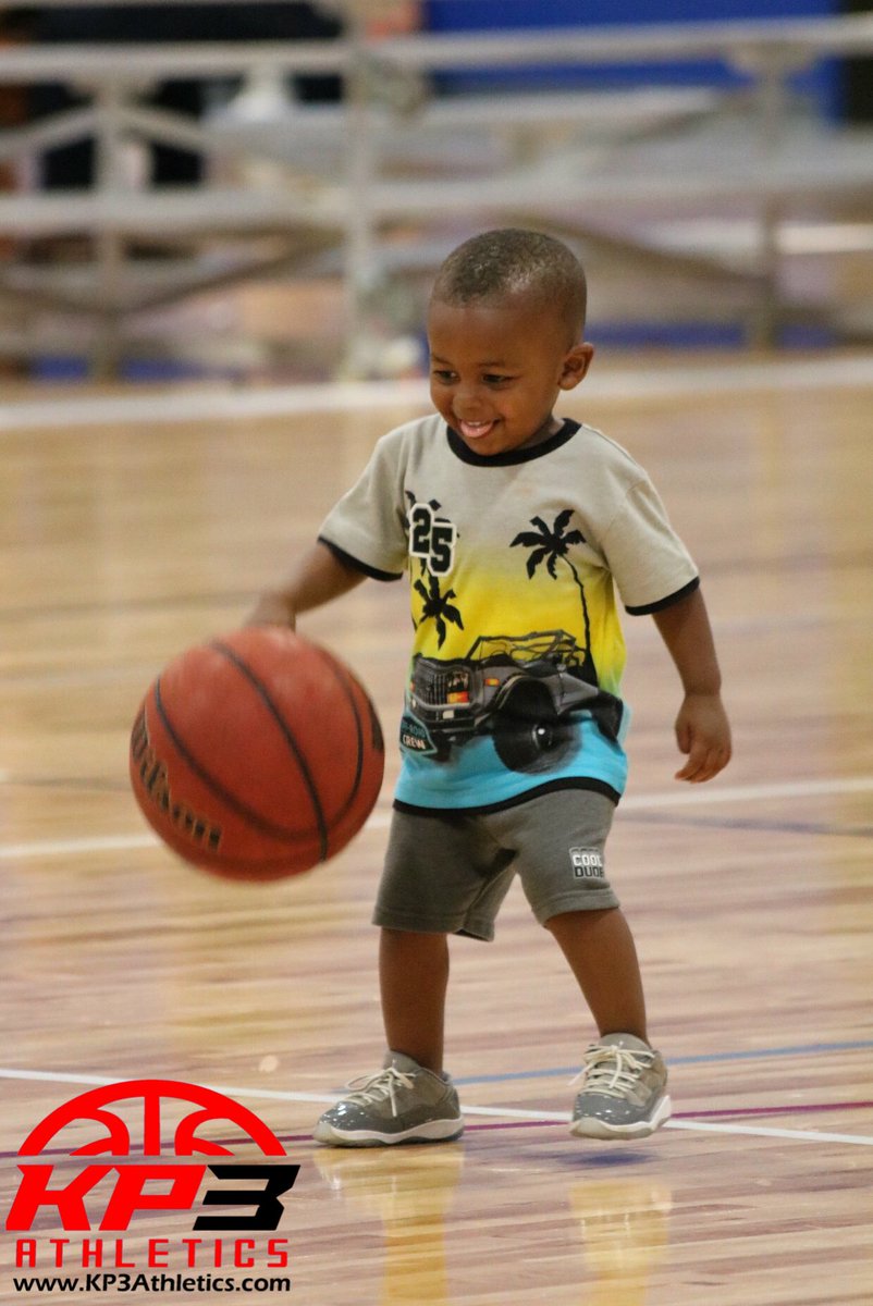 Basketball Coaches and players don't forget to sign up for our great tournament coming up in Iowa City. KP3 Athletics allows (6 fouls) we want to see you play not sit. Sign up here: kp3athletics.com/2018-2019-tour…
