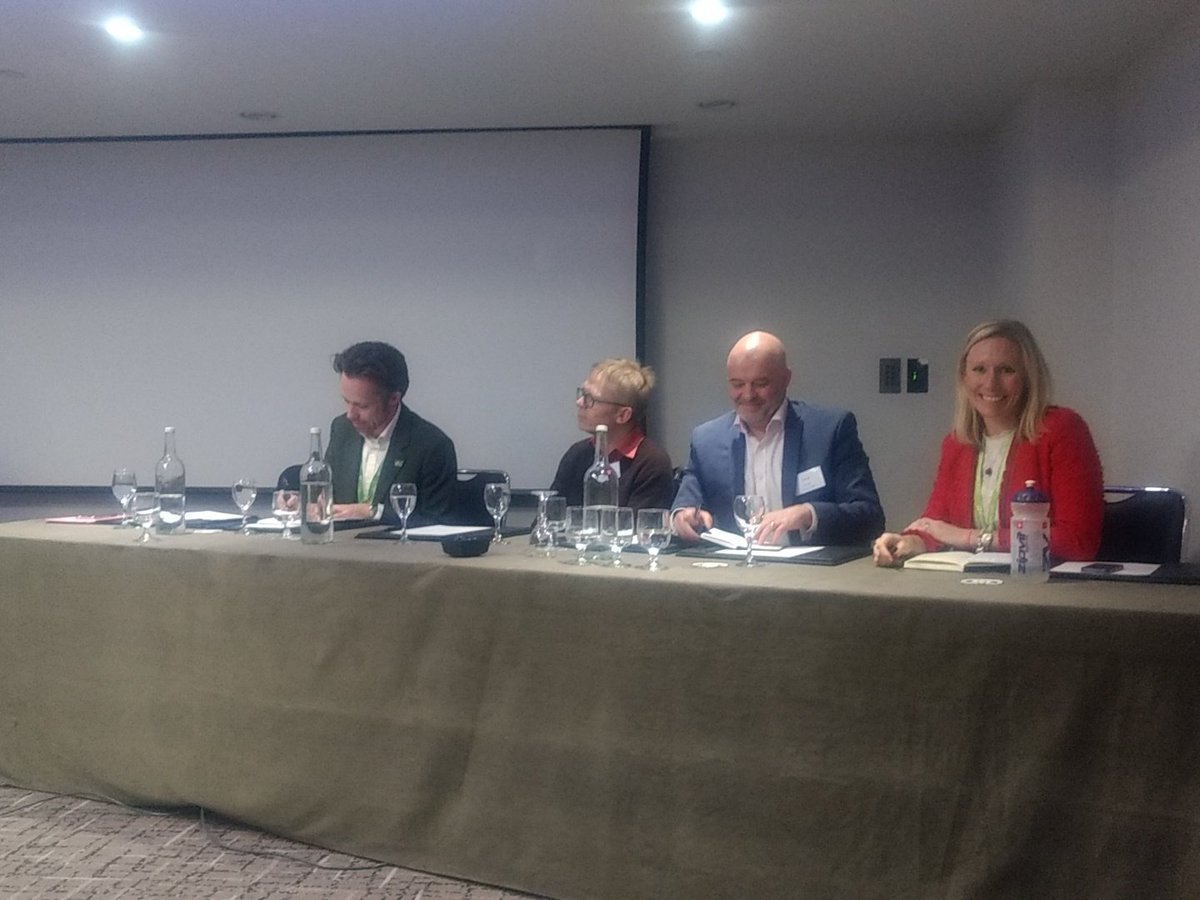 Ready to talk skills for the future @ #eLNCT18 with Alexandra Hopkins <a href="/Knowledgepool/">Knowledgepool</a>