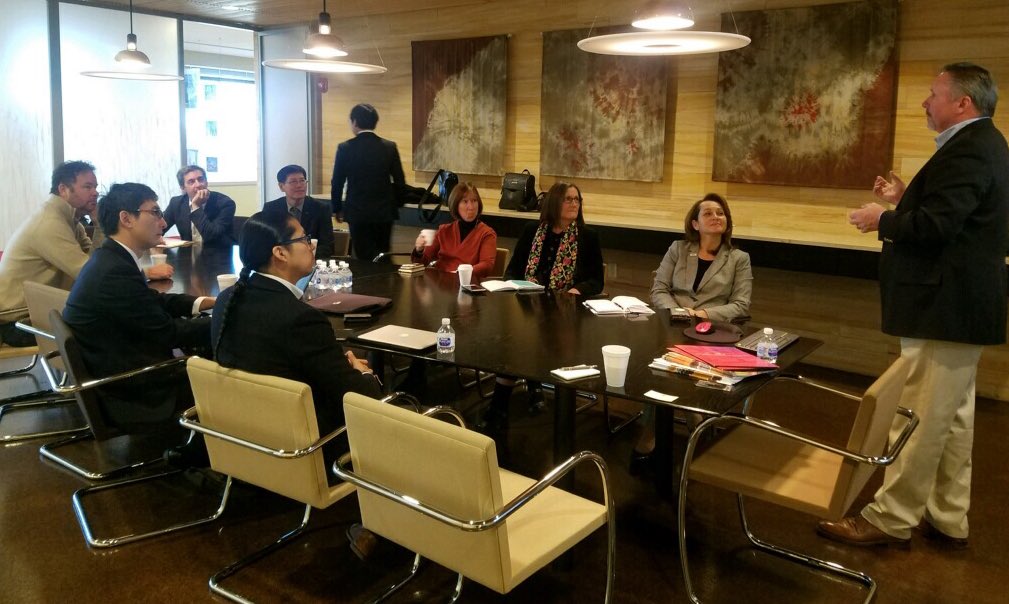 proecuadornoram's tweet photo. #Ecuador in #KansasCity. @JLCabas our TradeCommissioner in #Chicago with @CITCA4 members visited #SubTropolis,the world's largest underground BusinessComplex,@godowntownkc organization that promotes business development and @portofkc that enhances the economic vitality of Kansas https://t.co/ZiJqG3IeoI