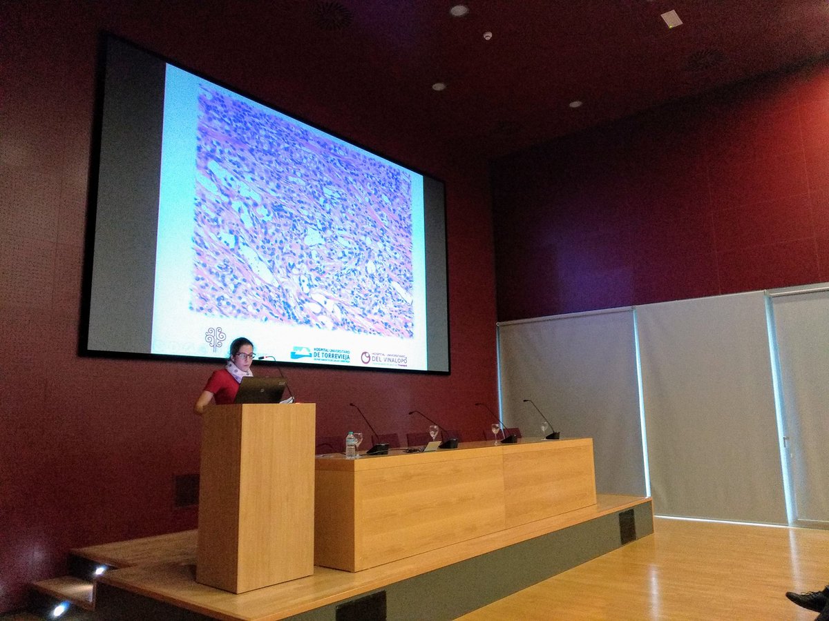 AnitaBuendia's tweet photo. I CURSO DE ACTUALIZACIÓN MULTIDISCIPLINAR EN UROPATOLOGÍA. Hospitales Universitarios del Vinalopó y Torrevieja. Tumor adenomatoide paratesticular. Dra. Soto García. @sortizreina @ReyPathology @apmur1 @SEAP_IAP https://t.co/pq8VJ00Ya1