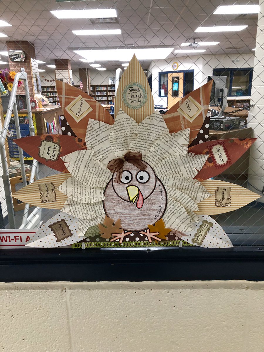 Thankful <a href="/PinkstonMiddle/">Pinkston Middle</a> in the library!
