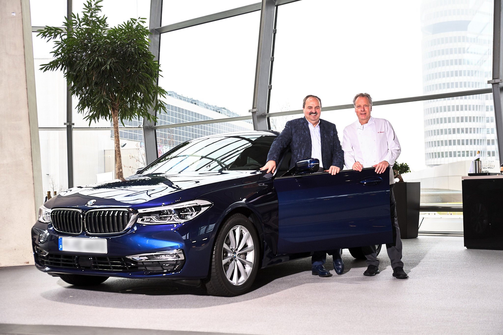 Bmw Welt I Museum On Twitter Grandcheflafer Picked Up His Bmw 640i Gran Turismo At Bmw Welt The Keys Very Handed Over Personally By Esszimmer S Star Cook Bobby Brauer We Wish You