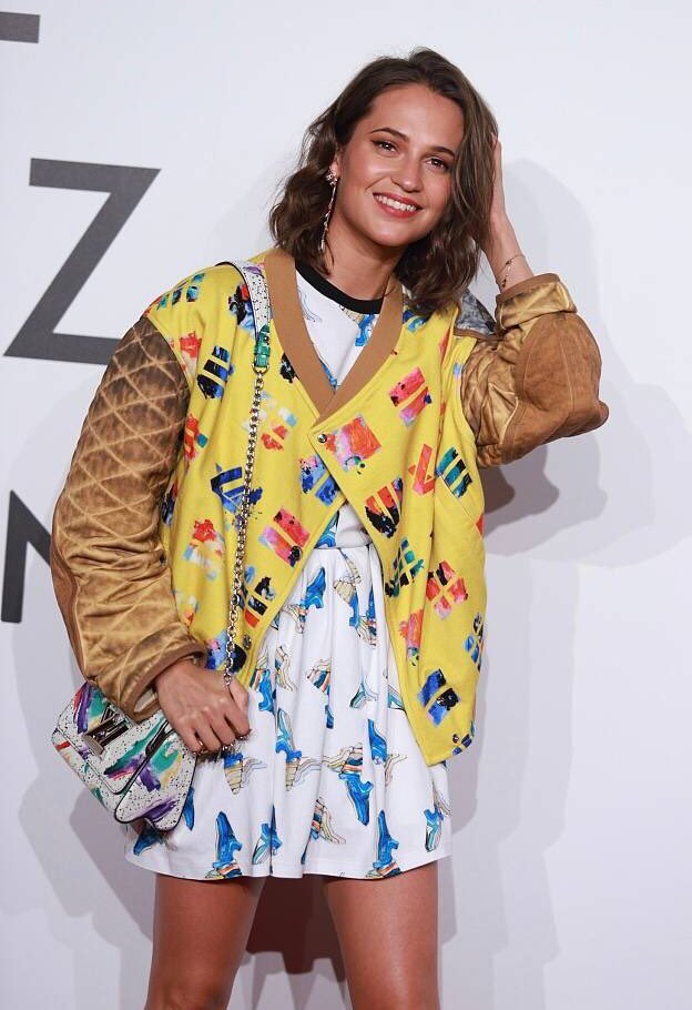 Alicia Vikander - Evento de Louis Vuitton en Los Ángeles