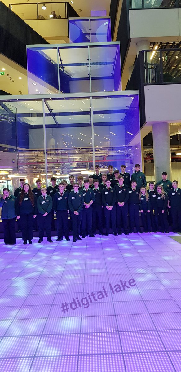 CblayneyCollege's tweet photo. 👏A huge Thank You to the #MSDreamSpace team @ One Microsoft Place, Dublin. Fantastic practical experience into the world of #mixedreality and #microbit. Thoroughly enjoyable day had by all. #digitallake #CBC @MS_eduIRL https://t.co/eoJPk688UD