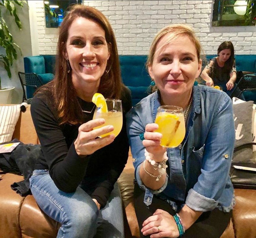 2 Pints Marketing tweet media