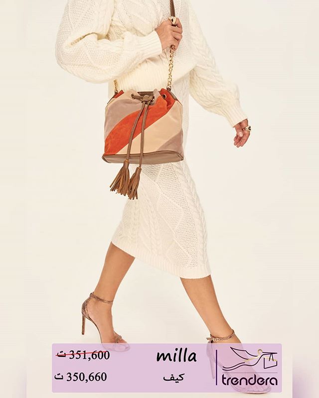 Trenderair's tweet photo. 👠 شروع آف کلکسیون کیف و لباس میلا (milla) 👢
برای سفارش فقط کافیه به سایت مون سر بزنید و یا از طریق تلگرام و یا دایرکت به ما پیام بدید

#کفش #زنانه #کلاه #کیف #برند #مارکدار  #زمستون #دانشگاه #دانشجو #اسپرت_دخترانه #اسپورت #جین #پاییز #خوشتیپ #دلار #ش… https://t.co/mOiJt5luj6 https://t.co/H6DVKlMUZM