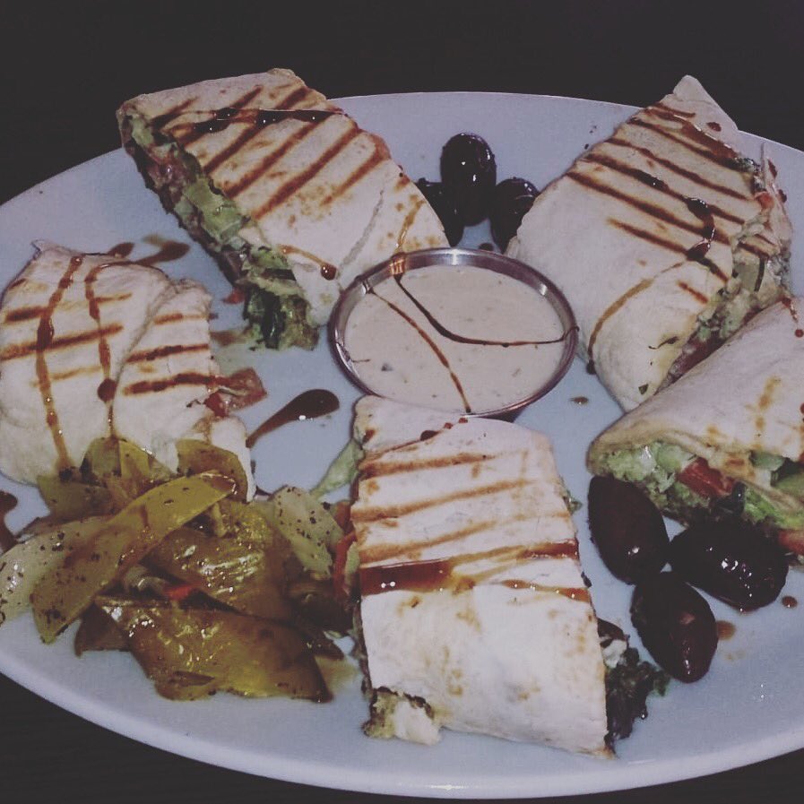 Lebaneat's tweet photo. Who wants to try out wraps ?  #wraps The best in Durham https://t.co/clYTyvIRVY
