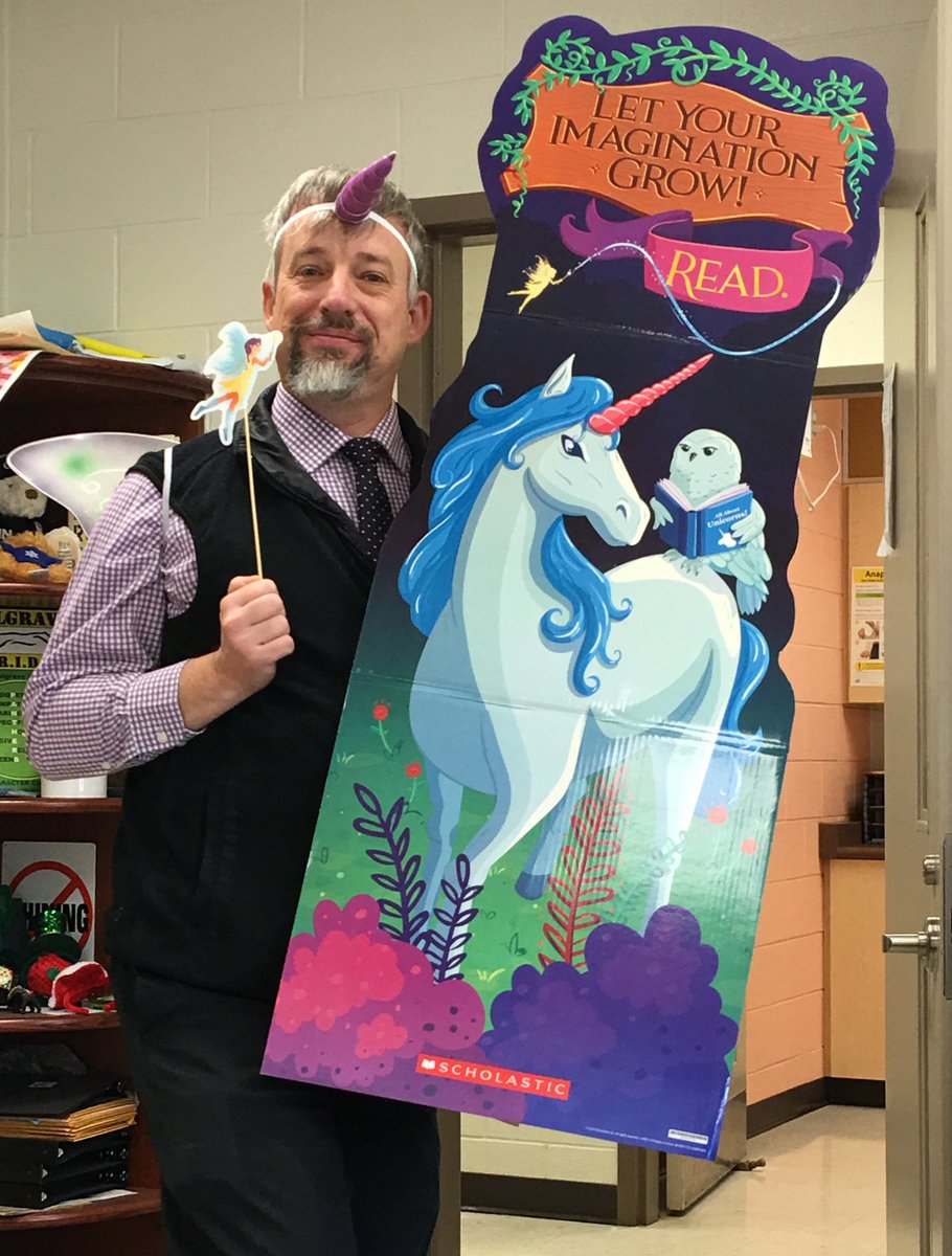 It's Book Fair Time at Palgrave and Mr. Patten is getting into character.  "Let Your Imagination Grow".  READ! <a href="/PalgravePS/">Palgrave P.S.</a> <a href="/teachpatten/">Pat and Sarah Patten</a>