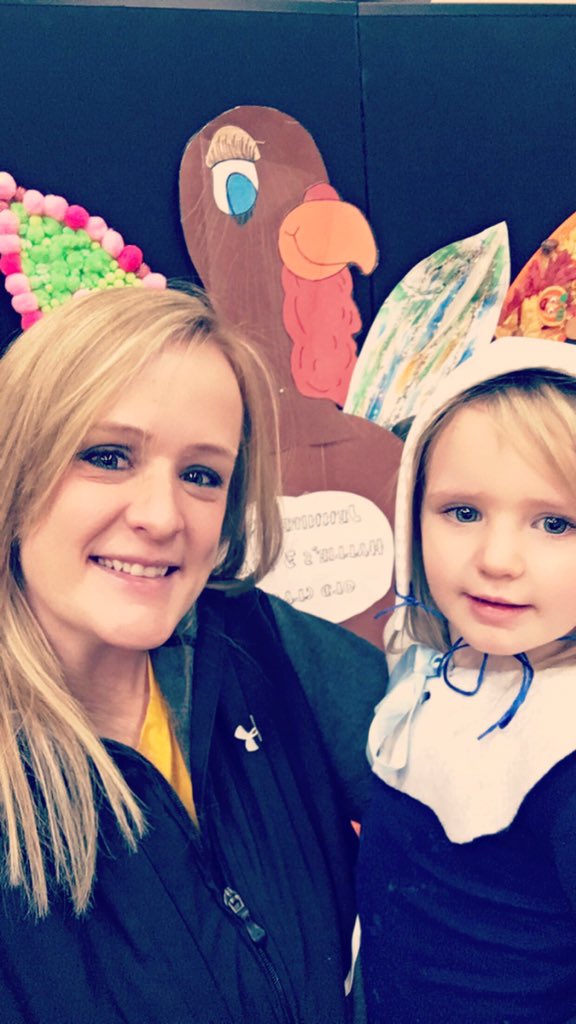 Keelydawn11's tweet photo. Cutest little pilgrim to get off the Mayflower! #turkeytunes #Albuquerqueturkey #thankfulthursday https://t.co/GA5o23BhlQ