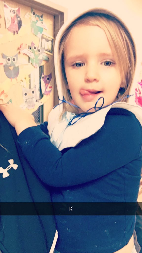 Keelydawn11's tweet photo. Cutest little pilgrim to get off the Mayflower! #turkeytunes #Albuquerqueturkey #thankfulthursday https://t.co/GA5o23BhlQ
