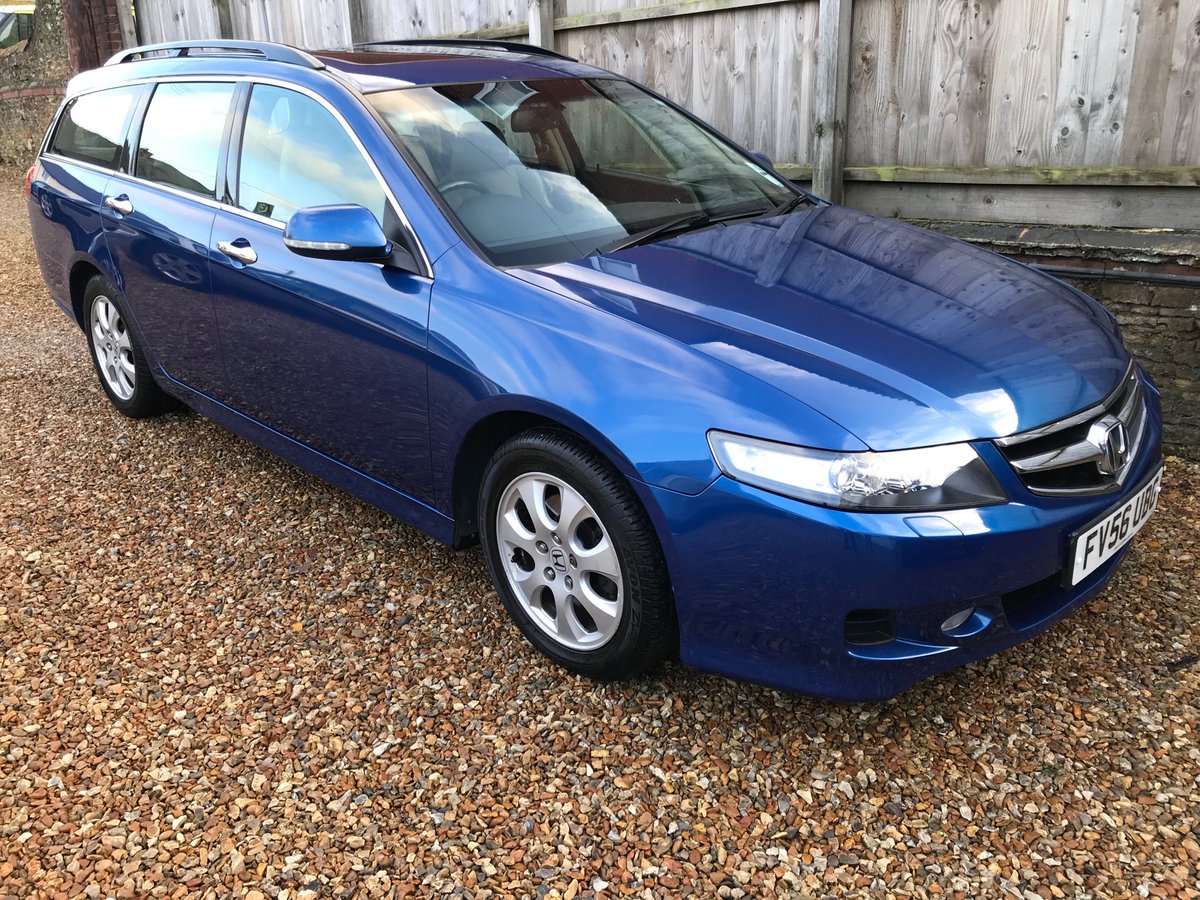 WaltersonsLtd's tweet photo. New arrival! 2007 Honda Accord 2.2 i-CTDi EX Tourer, high spec, 84,000 miles with 12 service stamps, just £3195 https://t.co/n7ukDnopwz