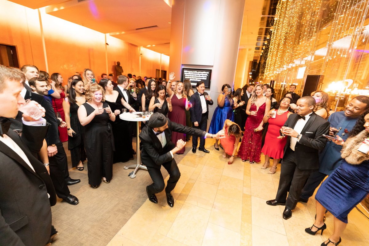 alexia_darco's tweet photo. Thanks again to all of our @ypfp sponsors, partners, members, volunteers, and friends for making this year's gala a huge success! #ypfpGala https://t.co/ngGXZiKLb8