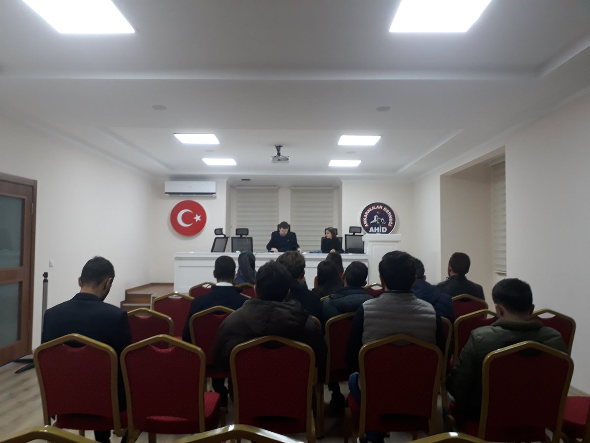 ahid_06's tweet photo. Haftalık olağan toplantımızı Sn @akbulut_a başkanlığında yoğun gündemimiz ile gerçekleştiriyoruz.
@HilmiYaman06 @AhidAnkara06 @SefaBayrak_06 https://t.co/8aJqyqBdtL