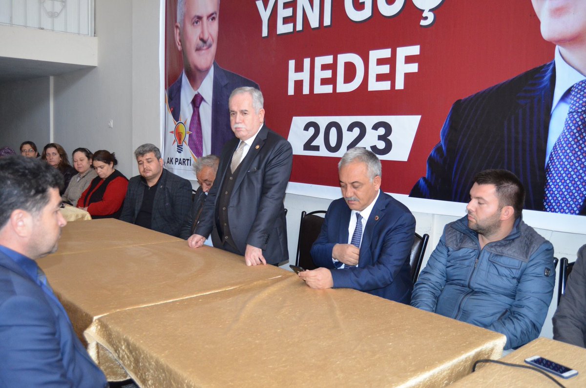 mvrecaiberber's tweet photo. Gölmarmara İlçe Teşkilatımızı ziyaret ettik. https://t.co/ufcgcRrfdh