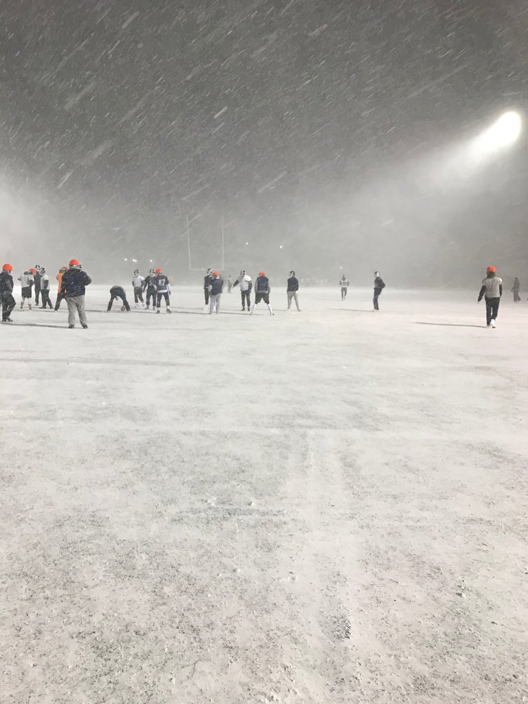 Gary Waterman tweet media