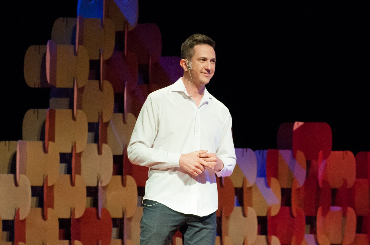 TEDxLP's tweet photo. ¡Ya está en youtube! ¡La tercera charla del evento!
Por qué sí Emprender | Gabriel Muñoz | TEDxLaPlata
.
Link en bio
https://t.co/36p8w2Ba30 https://t.co/6aaflr0FYU