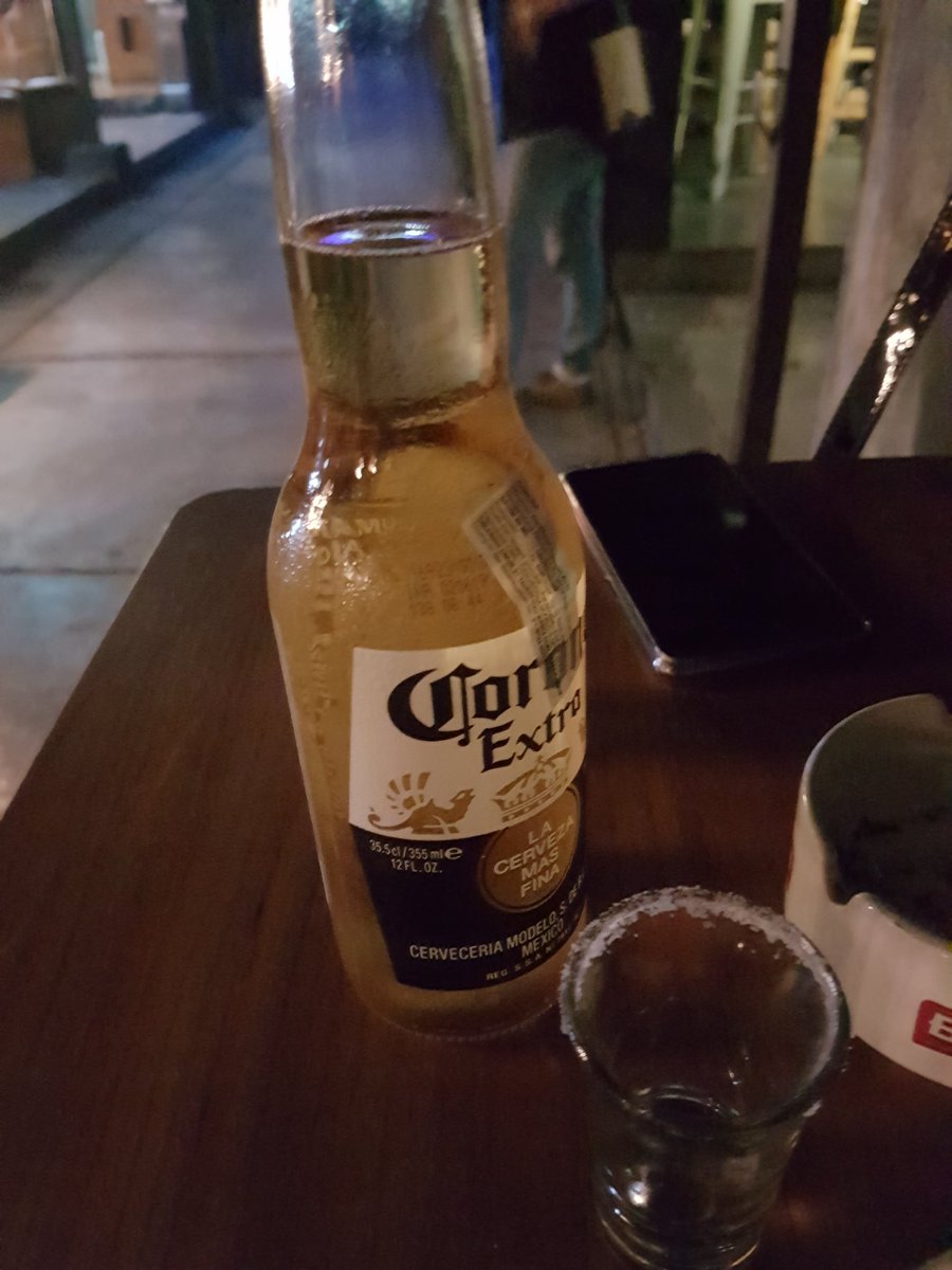 Apa kabar dunia sudah kah anda santai hari ini. . . .