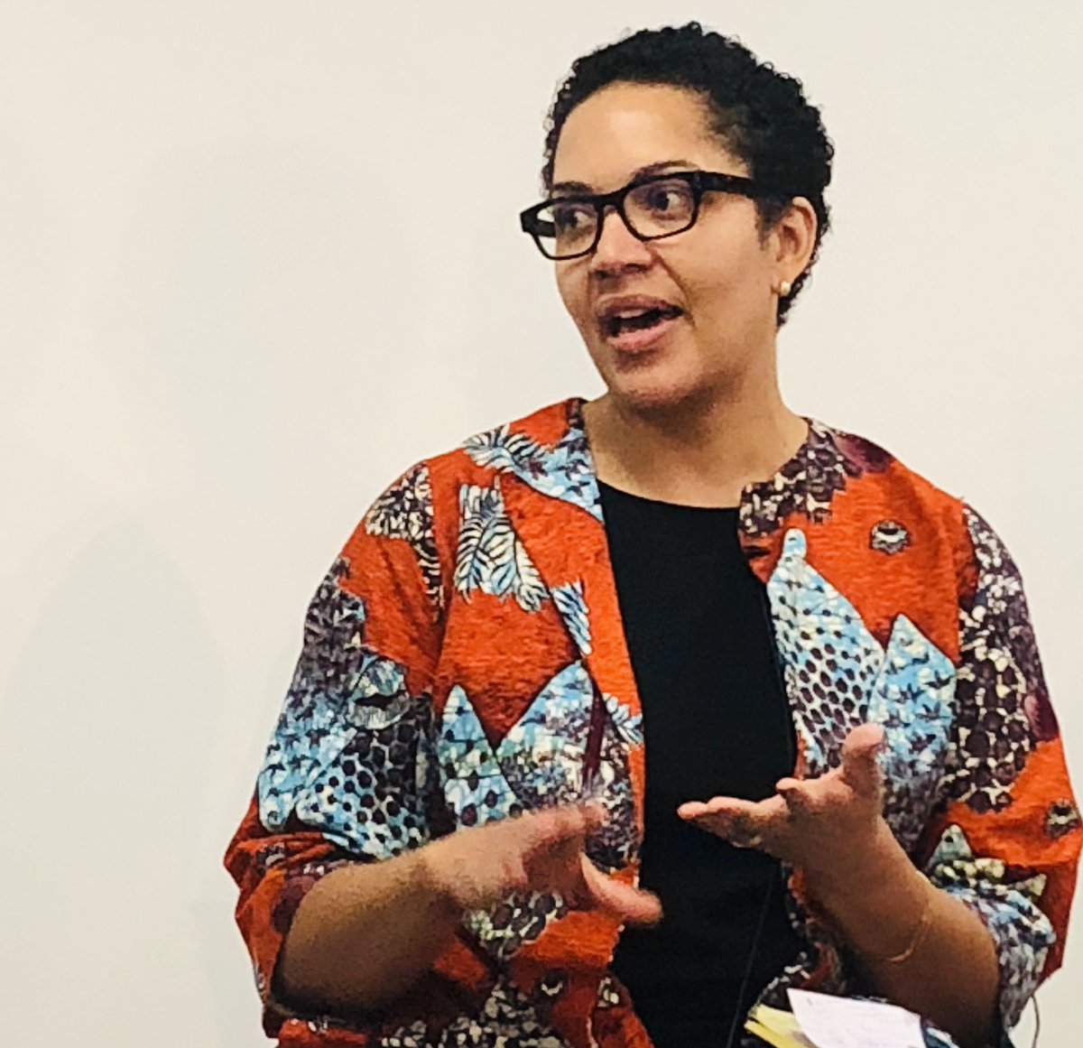 heatherannluca's tweet photo. .@MEtiebetMD from @MerckforMothers says we have to admit that donors have their own agendas ... but how can donors be more transparent about this and how do they ensure that they take that agenda where it’s wanted. #realtalk #R4Dat10 https://t.co/8Iof0A0j7S