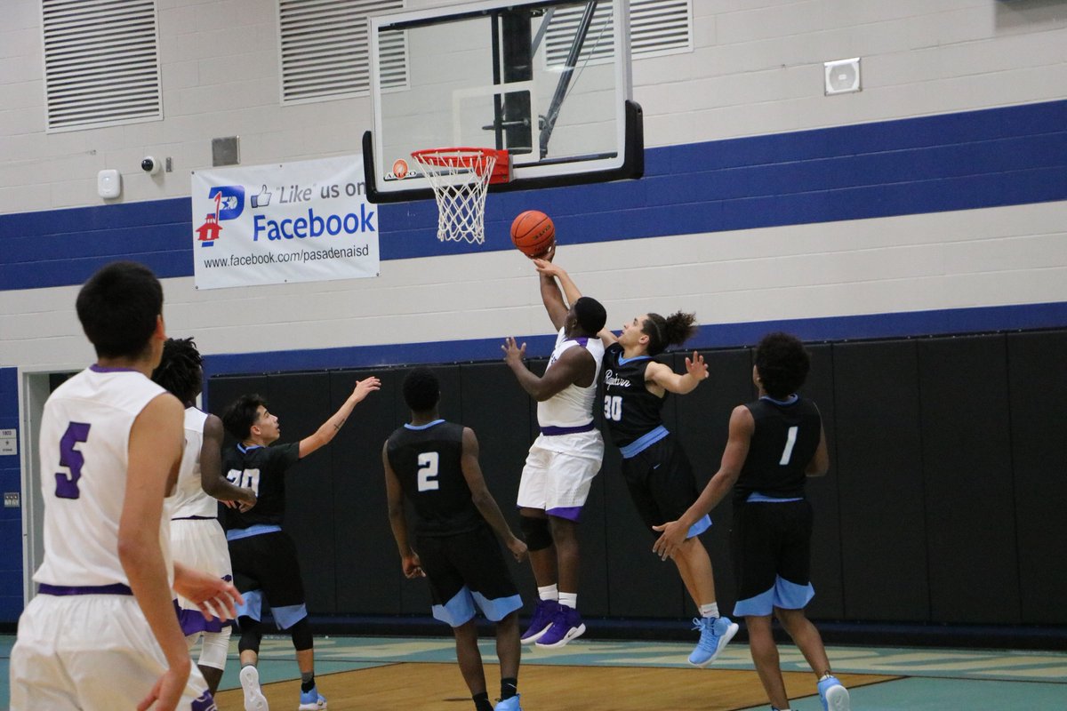 TXInvitational's tweet image. @AngletonISD #AngletonHS @PasadenaISD_TX #SamRayburnHS Final Score: Angleton 49, Sam Rayburn 41. Photos By: Betsai Zavala, Rosemary Saravia, Andres Guiterrez Chavira