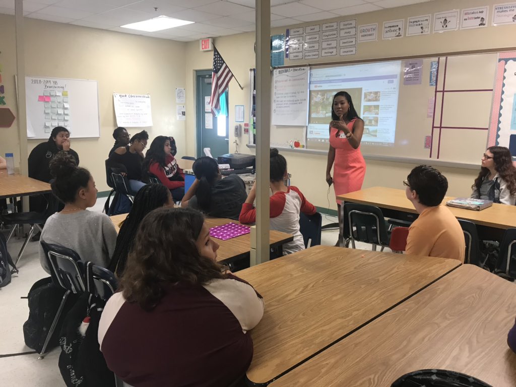 Jessica Lang (jessdlang) Twitter