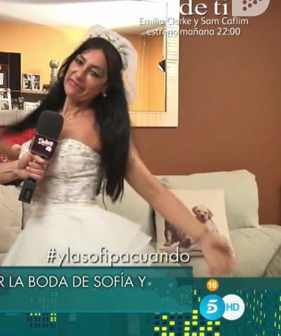 Srta_Pons's tweet photo. Che documentación, Che Che, la papela del camión, la papela, la papela, la papela del camión. #Decensor https://t.co/hRwdIQMKCR