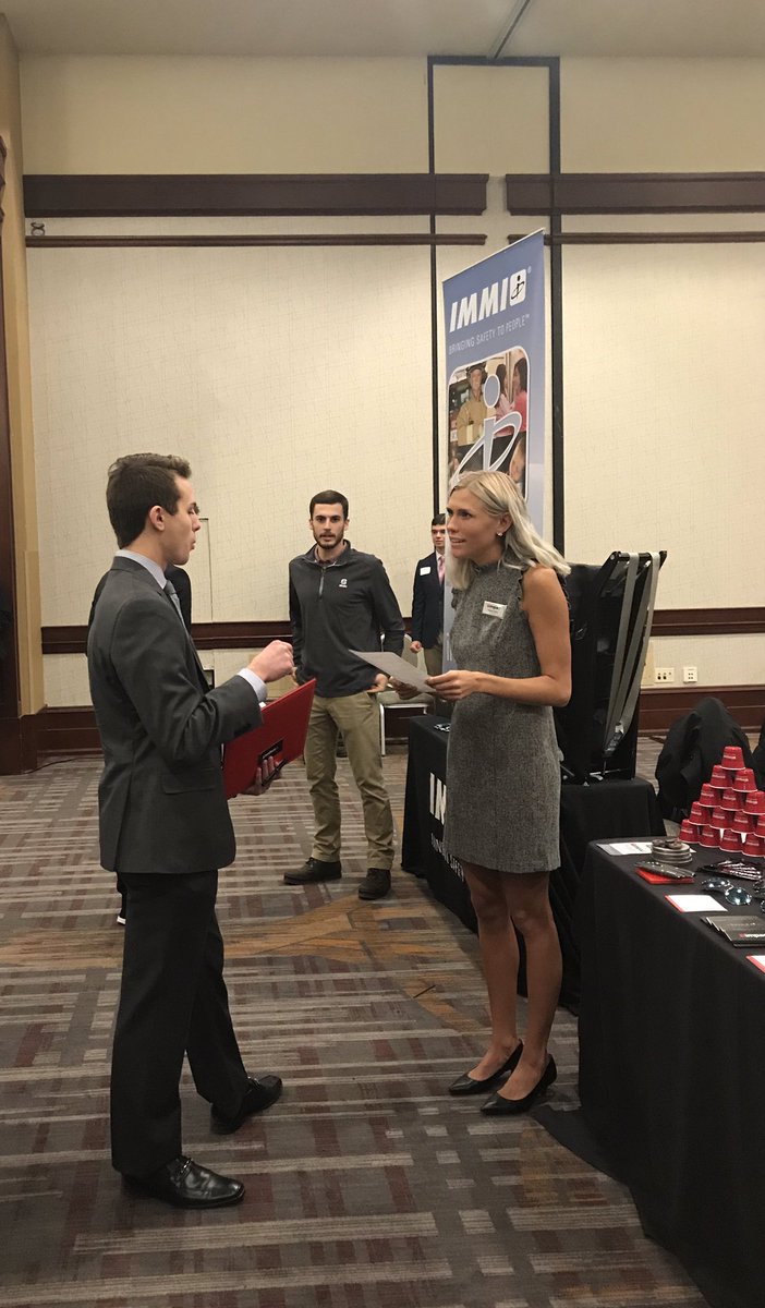 WabashCareers's tweet photo. Wabash men hustling at the Indiana Means Business Career Fair! #WabashWorks https://t.co/SS0J9umTG6