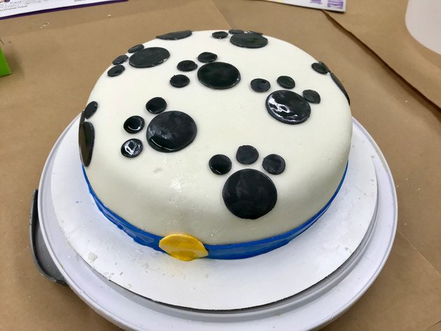 OhSweetDisney's tweet photo. 101 Dalmatians Puppy Birthday cake!! https://t.co/PRAQdsHTPs https://t.co/xFqU2lfNwc