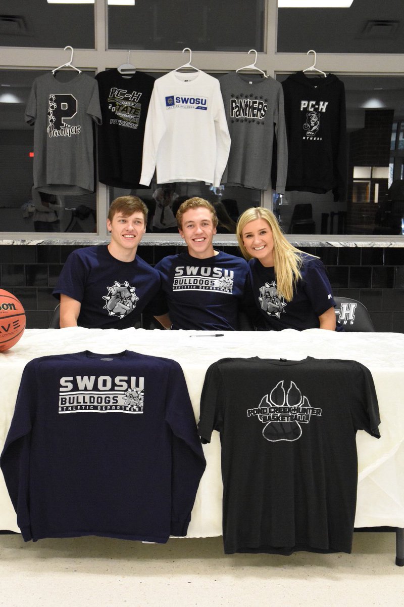 _masonhart's tweet photo. Officially a Bulldog!🐶 #SWOSU https://t.co/djNZxa1V7C