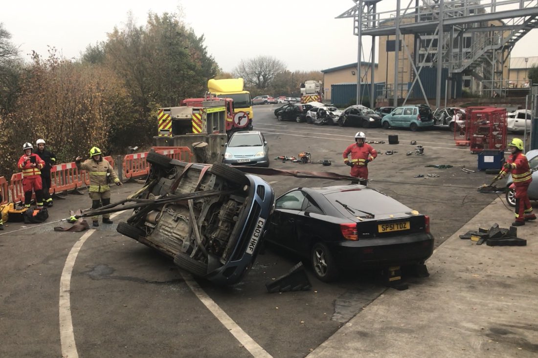 Great RTC CPD day hosted by Ian Dunbar. Discussing New Car Technology and Vehicle relocation. <a href="/SWFireandRescue/">South Wales Fire and Rescue Service</a> <a href="/Dunbarian/">ian dunbar</a> <a href="/SWFRS_Ex_Team/">SW Extrication Team</a> <a href="/SWFRSDragons/">Dragons Extrication</a>