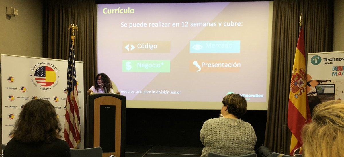 USembassyMadrid's tweet image. Veronika de @empowertocode explica en qué consiste #TechnovationChallenge y cómo participar en la nueva edición (niñas de 10 a 18 años y mentoras — competición internacional emprendimiento tecnológico, 12 semanas de 7 enero a 23 abril) @technovation  #girlsintech