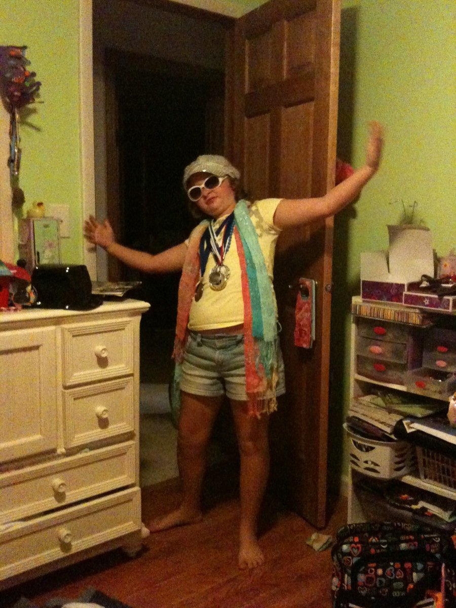 MegMcall's tweet photo. honestly the first picture really describes me as a person #HowHardPubertyHitMe https://t.co/BXJfjiV51m