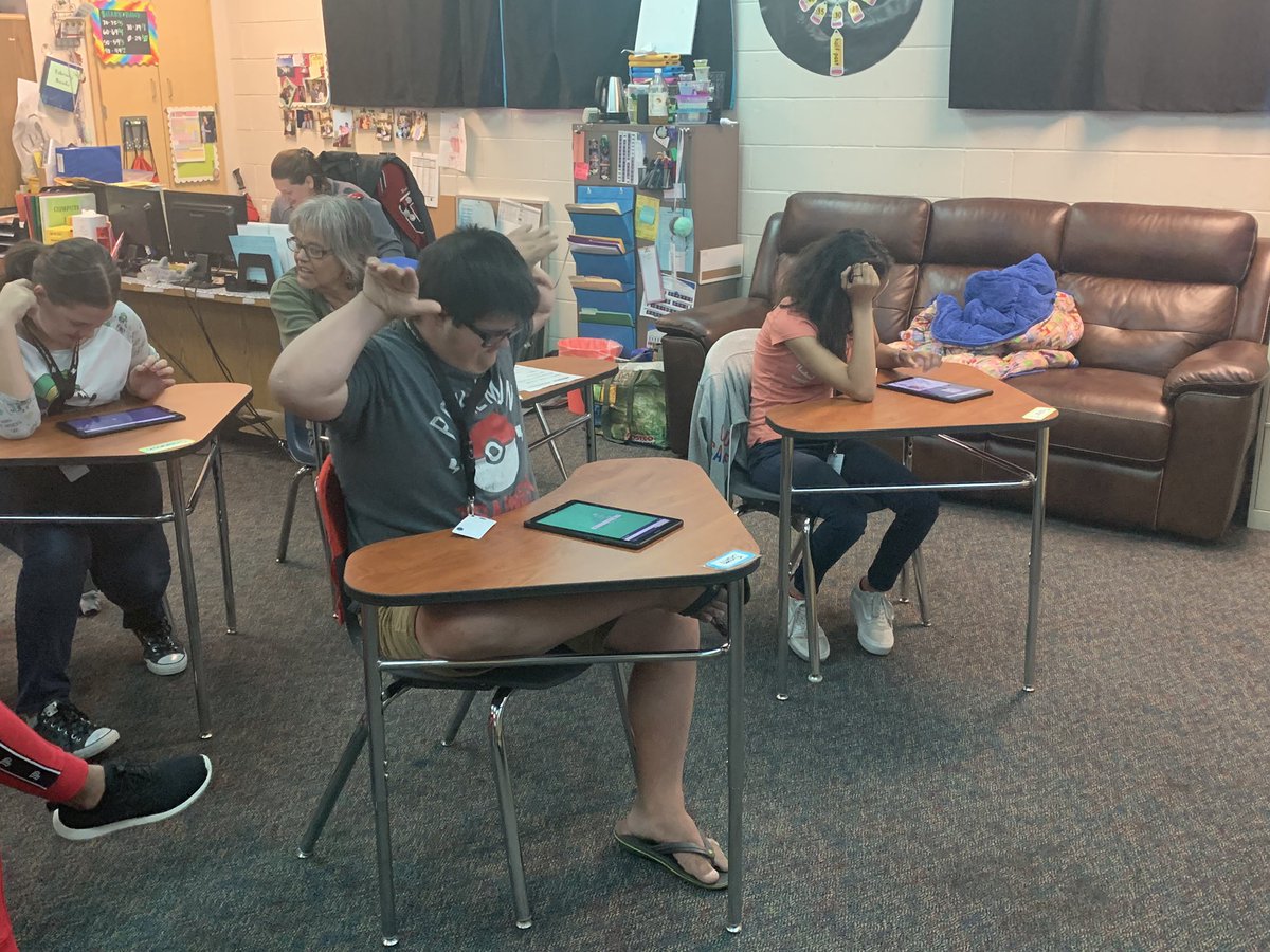 RyanJMaine's tweet image. Shoutout to our Life Skills teacher @Mrs_Broomfield! She made it a goal this year to integrate more #EdTech in her lessons. Stopped by today and her class was fully engaged in a @quizizz lesson! #TechGrit #TodayatSHS