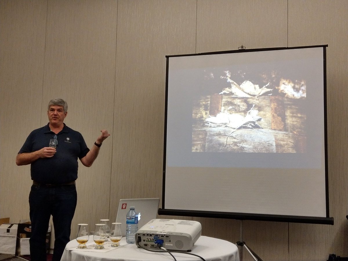 Whisky and photography at <a href="/NBSpiritsFest/">NB Spirits Festival</a> with king of podcasts <a href="/whiskycast/">Mark Gillespie</a> Can't ask for a better pairing!