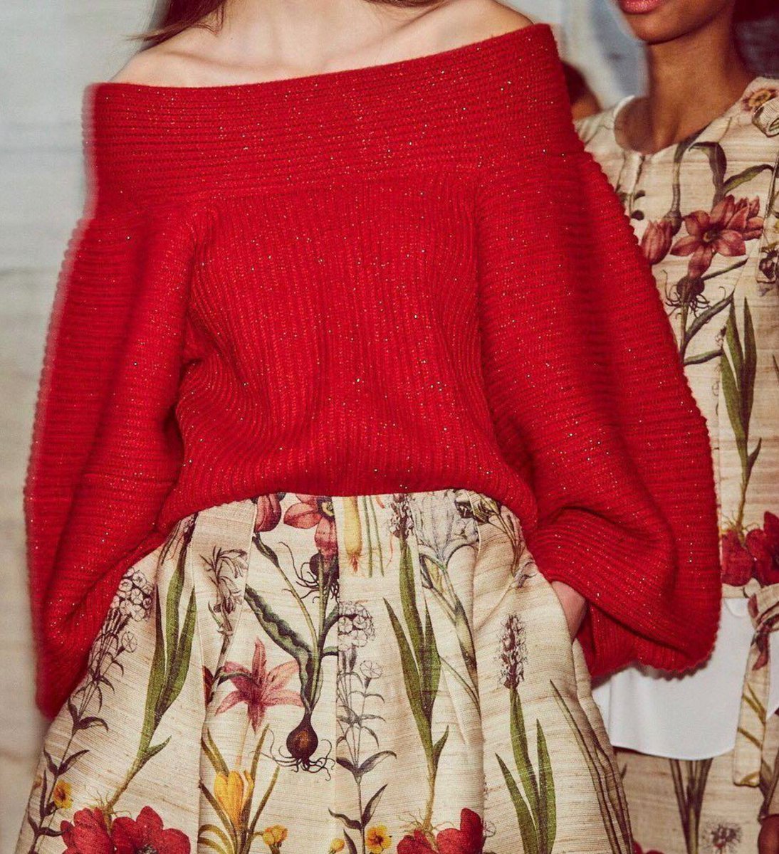 OscardelaRenta's tweet photo. Cozy and chic. Stay warm in our #odlrfall2018 red merino off-the-shoulder pullover and flower harvest textured raw silk skirt. https://t.co/qRk7VHbYAs