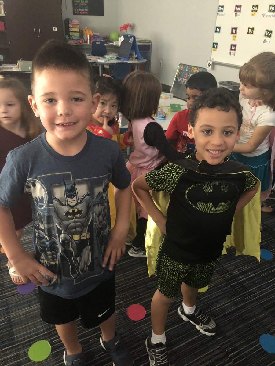 daustin02's tweet photo. Kicking off We are Super Readers! #nisdela #tcrwp https://t.co/T9XhdzSMSO