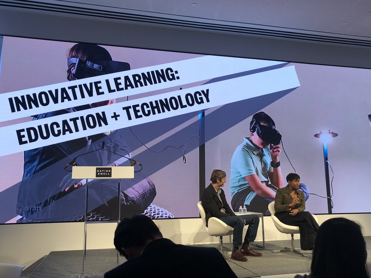 sara link tweet media