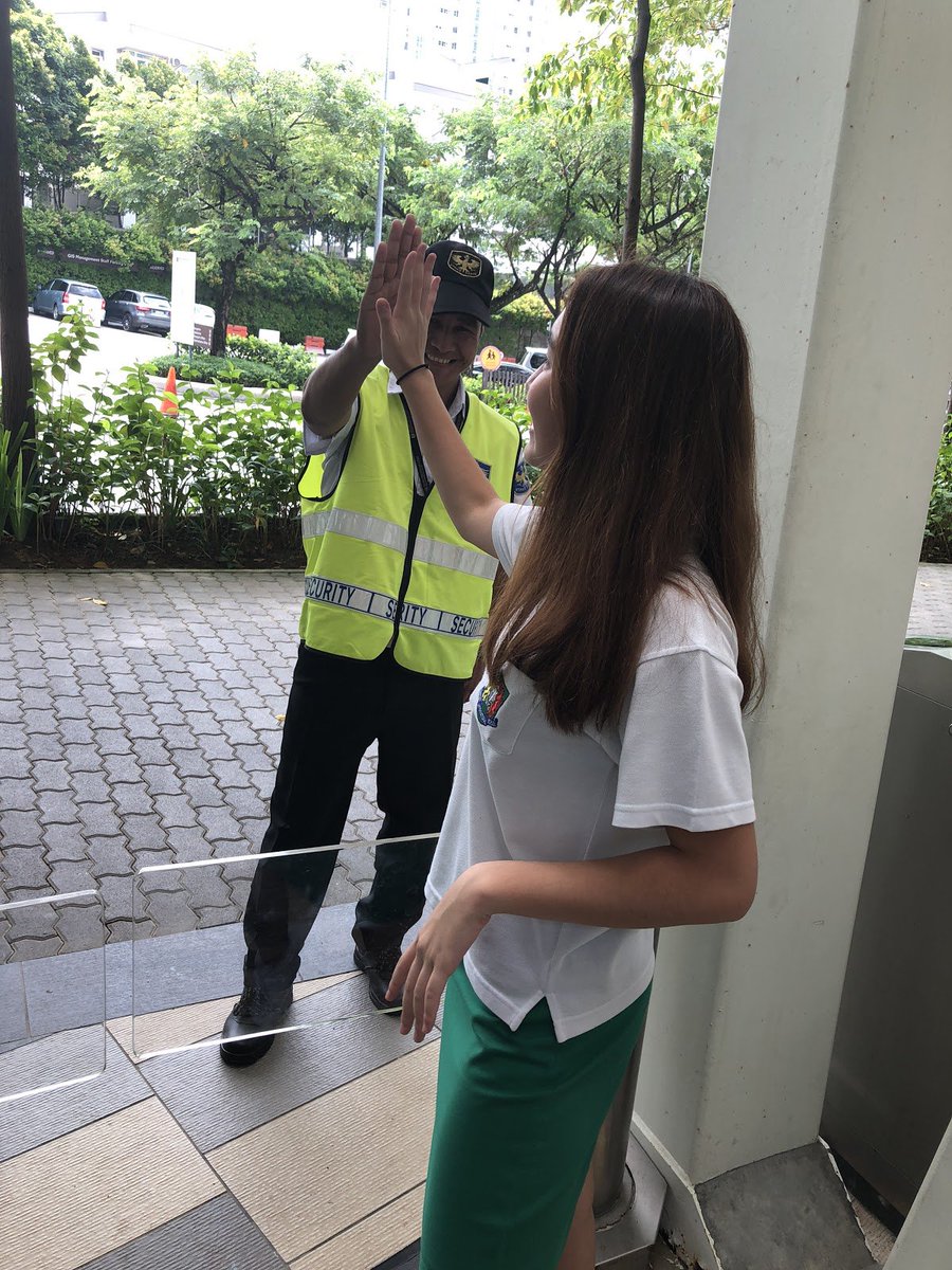 DrBrowningGIS's tweet photo. #AntiBullyingWeek day 4: one kind word or a small act of kindness can change someone's entire day - choose your impact! #GISlearning https://t.co/DhnoXUFxC6