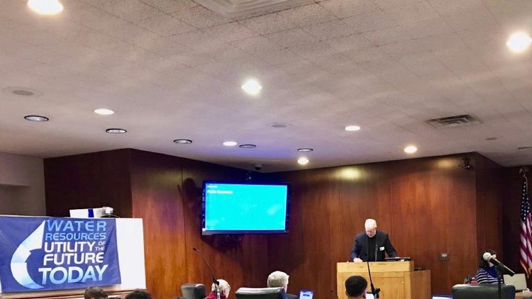 The Metropolitan Water Reclamation District voted today to grant an easement across Wilmette Park District land for a Glencoe developer to access his land-locked property.
trib.in/2PwTe7u