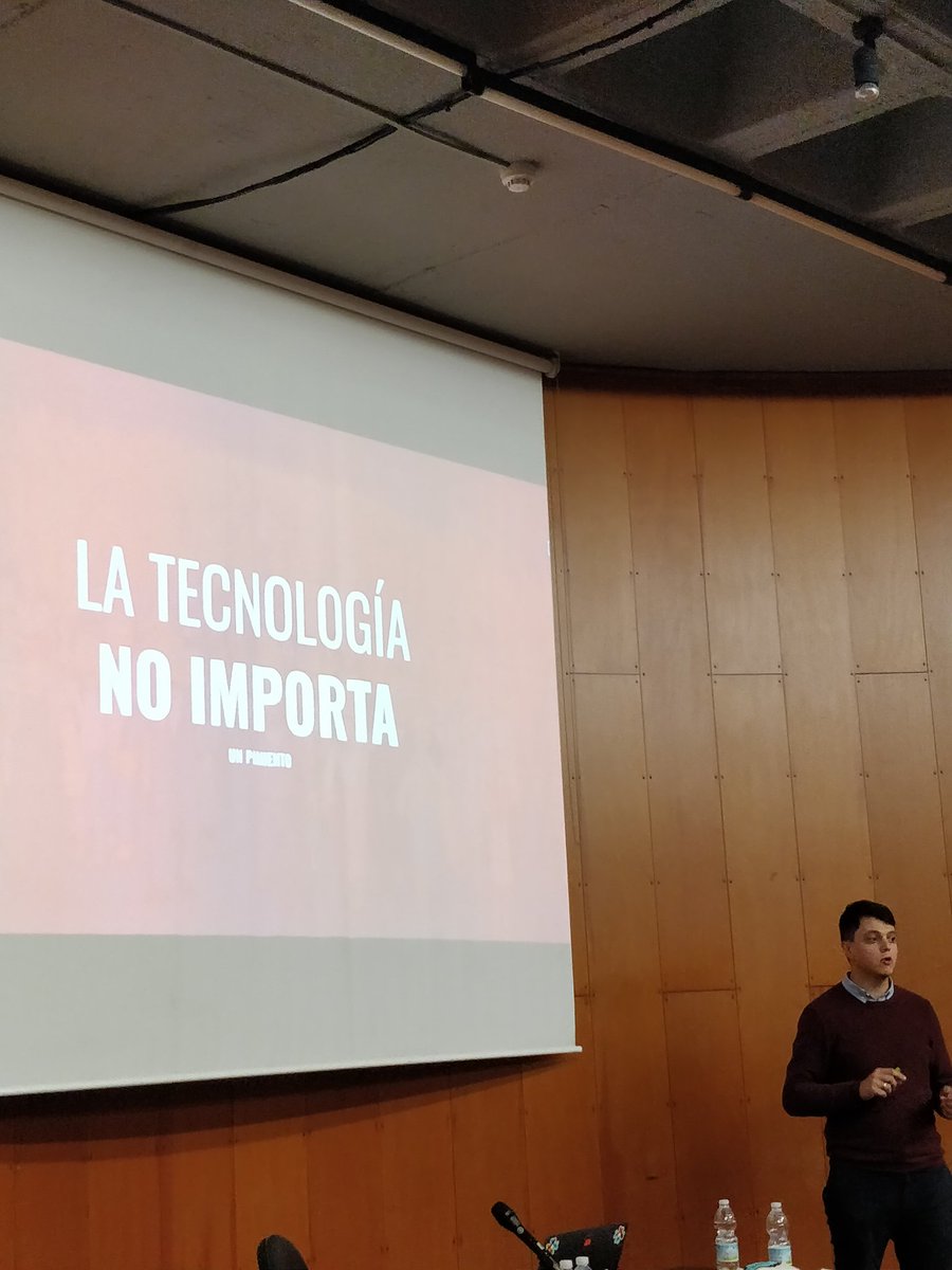 Javier Cobos tweet media