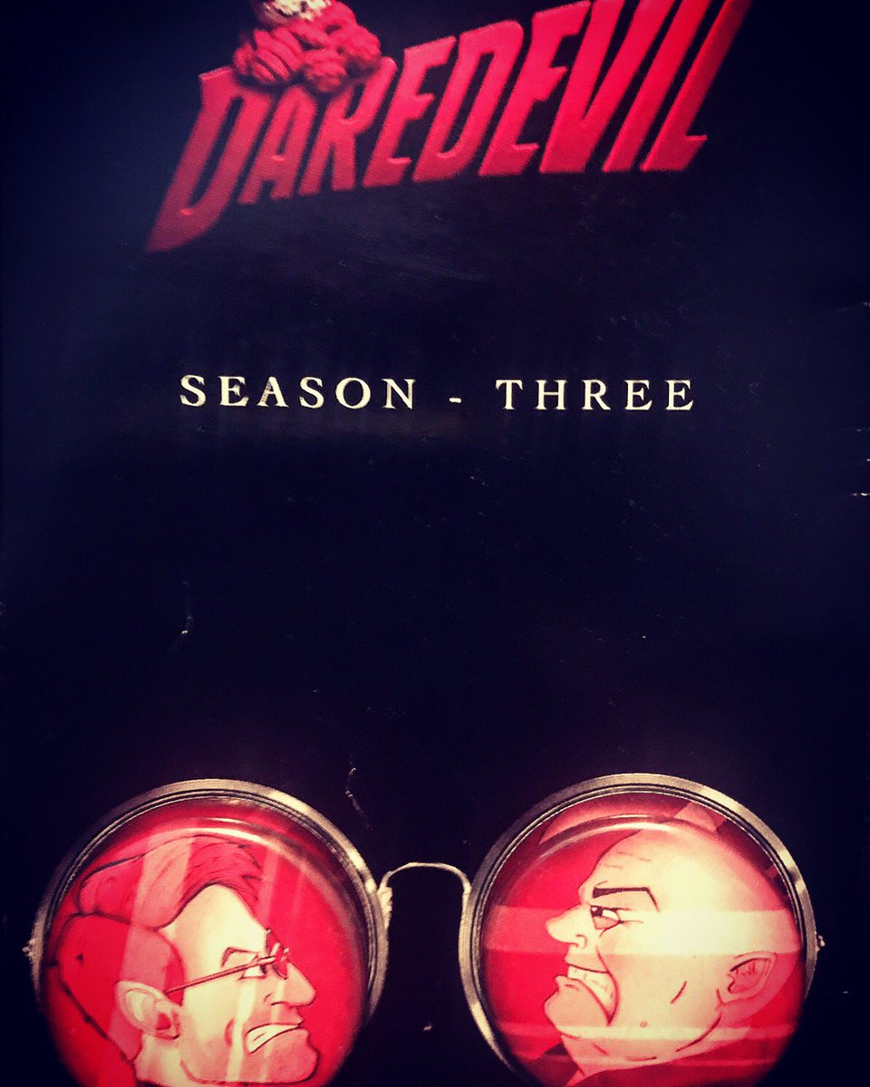 RealPeterHalpin's tweet photo. Now that #TheDevilIsOut I can finally wear my @Daredevil buttons with pride! Let’s hear it 4 these 2 giants among men #charliecox @vincentdonofrio and their mesmerizing performances as both #MattMurdock / #Daredevil &amp; #WilsonFisk !! @netflix @Marvel #DaredevilSeason3 #DaredevilS3 https://t.co/kfv7iPdBCT
