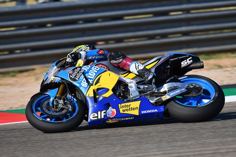 ELFenArgentina's tweet photo. #ELFMoto junto al @TeamEG00MarcVDS en cada fecha de #MotoGP. Este fin de semana se corre la última. ¿En qué circuito?
Like: #Sepang🇲🇾
RT: #Valencia 🇪🇸. https://t.co/iN8vtgE7Me