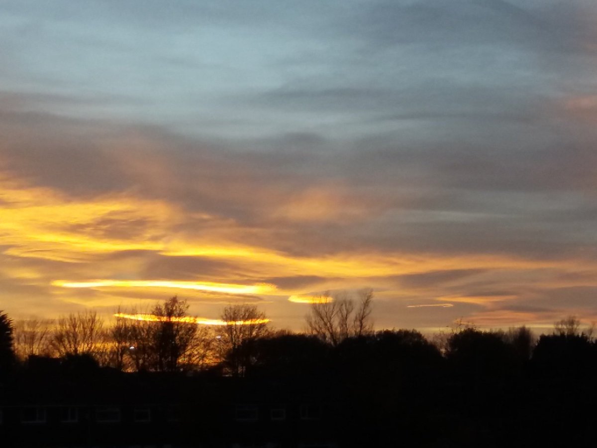 NepheloNymph's tweet photo. Wednesday 14:11:18 16:00 North Manchester England @DailyPjfl #opEvidence #CVReports #lookup #WeDoNotConsent https://t.co/RhvKDtUYwn